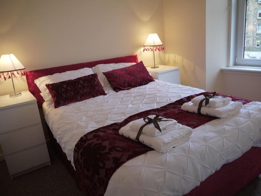 Fabulous Location, One Bedroom West End Flat, Just Off Byres Rd, Close To Sec & Hydro Глазгоу Екстериор снимка