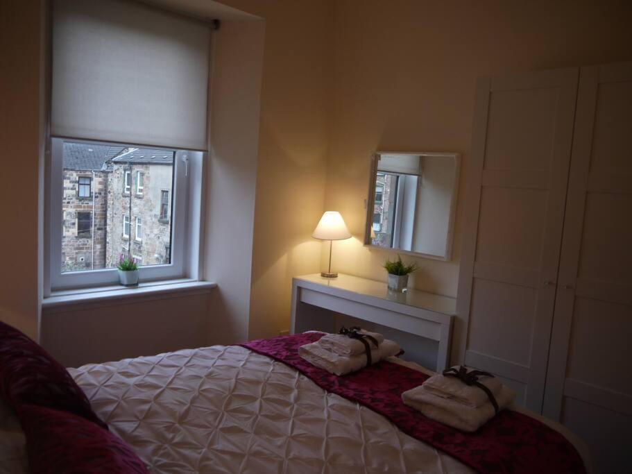 Fabulous Location, One Bedroom West End Flat, Just Off Byres Rd, Close To Sec & Hydro Глазгоу Екстериор снимка