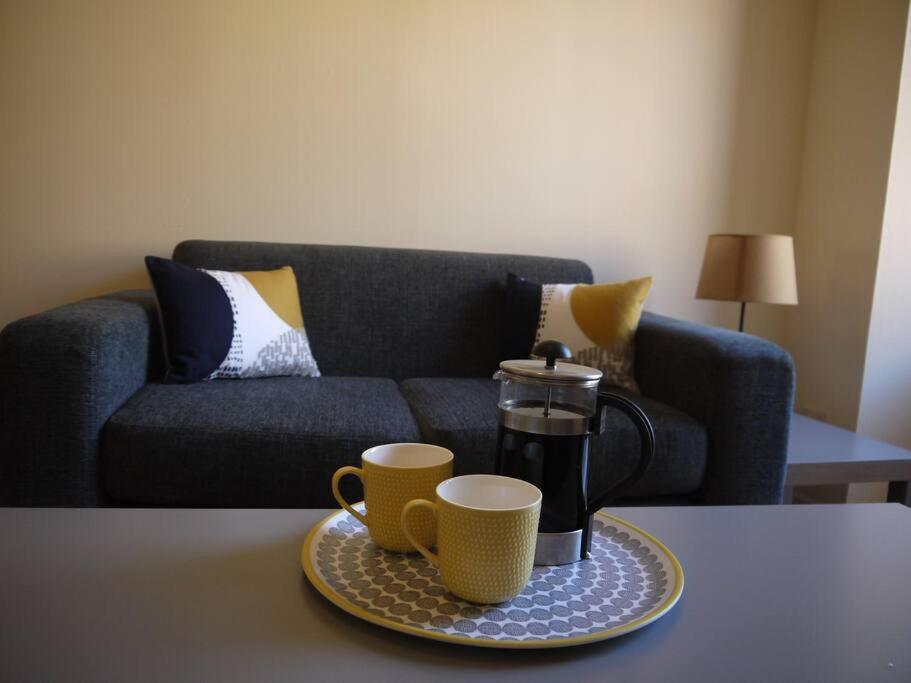 Fabulous Location, One Bedroom West End Flat, Just Off Byres Rd, Close To Sec & Hydro Глазгоу Екстериор снимка