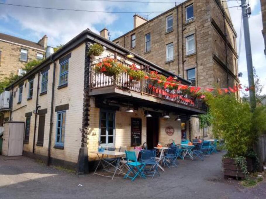 Fabulous Location, One Bedroom West End Flat, Just Off Byres Rd, Close To Sec & Hydro Глазгоу Екстериор снимка